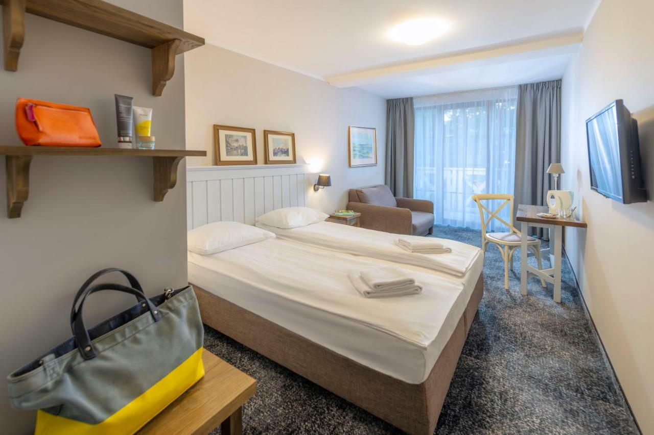 Neptuno Resort & Spa Dzwirzyno Luaran gambar